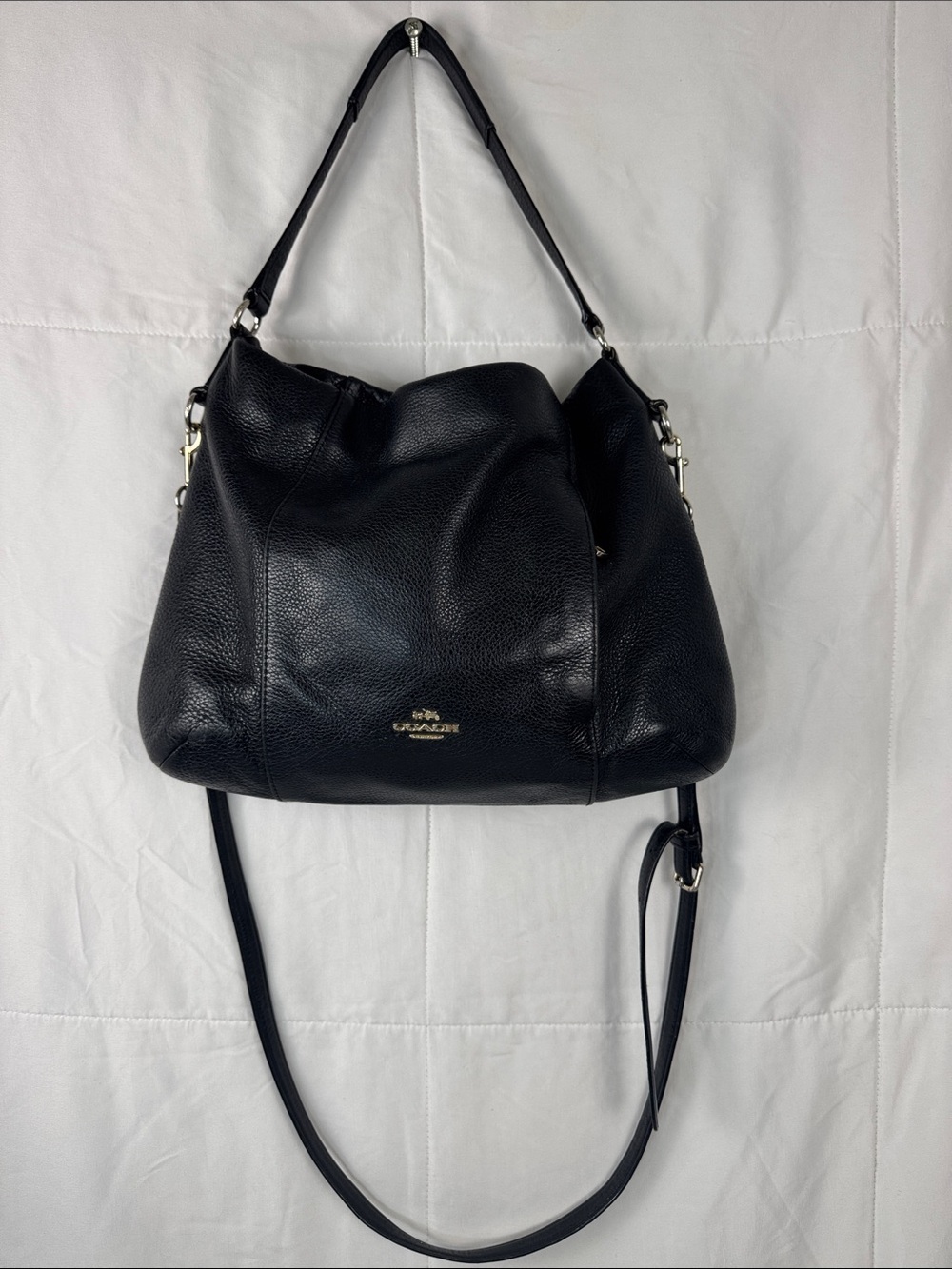 Coach Isabelle East West Hobo Crossbody Black Pebbled Leather Bag - Picture 3 of 15